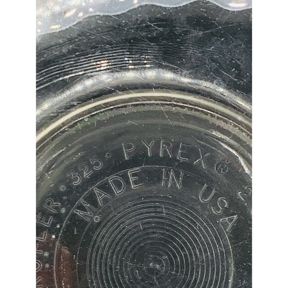 Pyrex Nesting Bowl 8 Clear Mixing 2.5L Size Ribbed #325 Made USA Large Imperfect - Picture 5 of 10